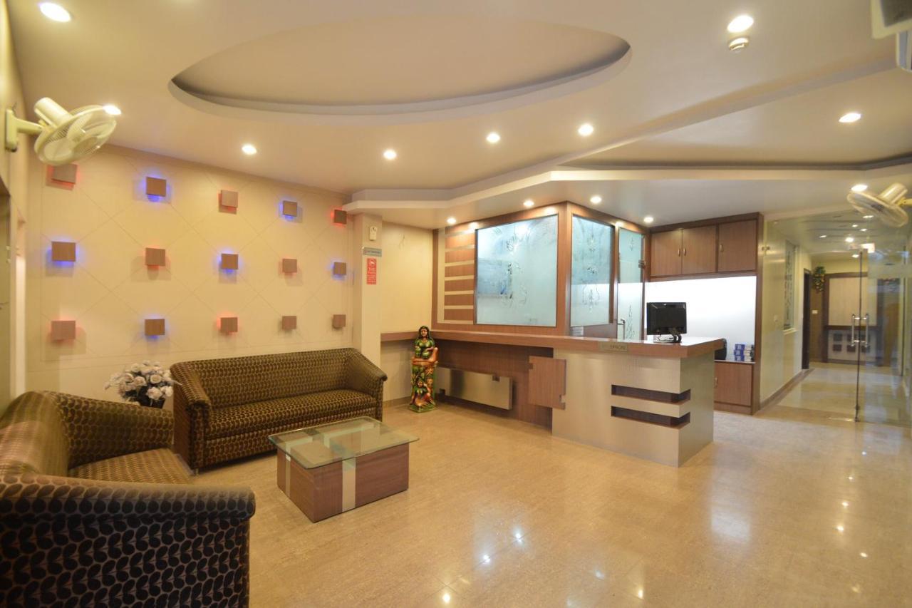 Oyo 23608 Fun 3* Jaipur