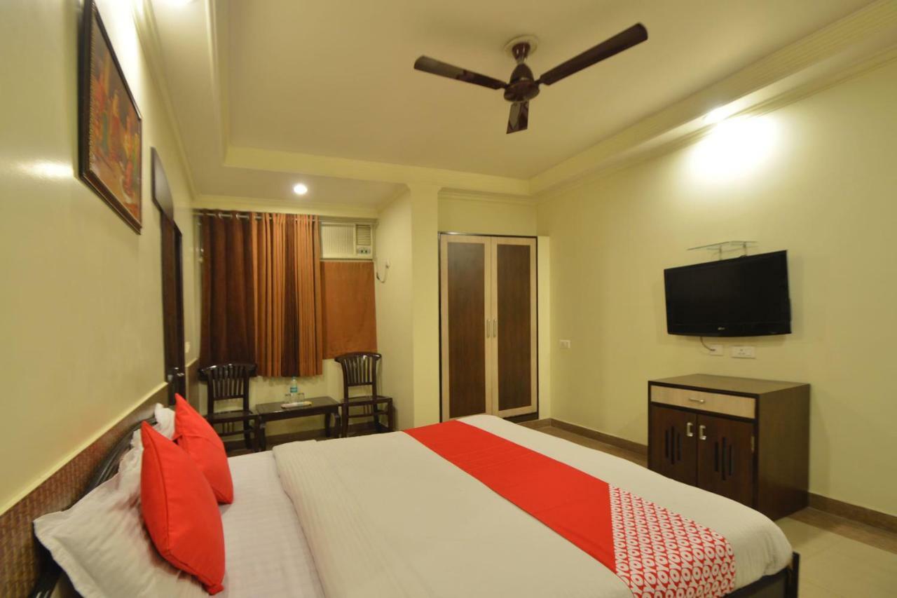 Hotel Oyo 23608 Fun
